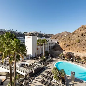 https://holiday-club-puerto-calma.in-canary-islands.com